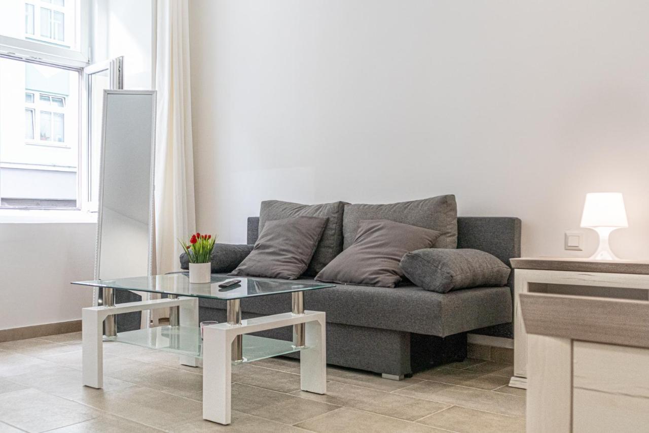 9 Min From City Center - Beautiful Studio Near U1 Reumannplatz فيينا المظهر الخارجي الصورة